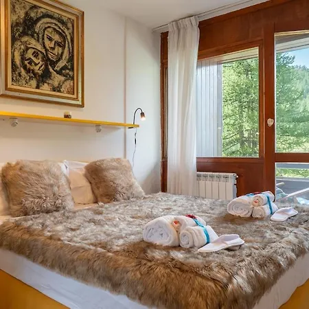 Apartment Mcx Vacation - Elsa Mountain Lodge, Ski-in-out Experience Just 200 Meters From Cielo Alto Lift In Cervinia Breuil-Cervinia