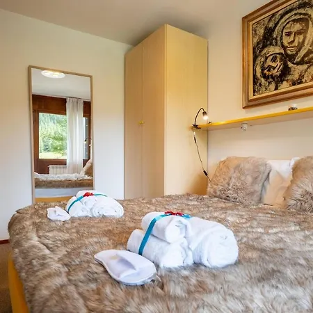 Mcx Vacation - Elsa Mountain Lodge, Ski-in-out Experience Just 200 Meters From Cielo Alto Lift In Cervinia *