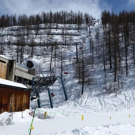 Mcx Vacation - Elsa Mountain Lodge, Ski-in-out Experience Just 200 Meters From Cielo Alto Lift In Cervinia *